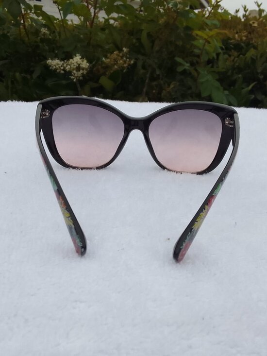 Bundle fashion sunglasses&Dolce&Gabbana sunglasses, brand new main image 2
